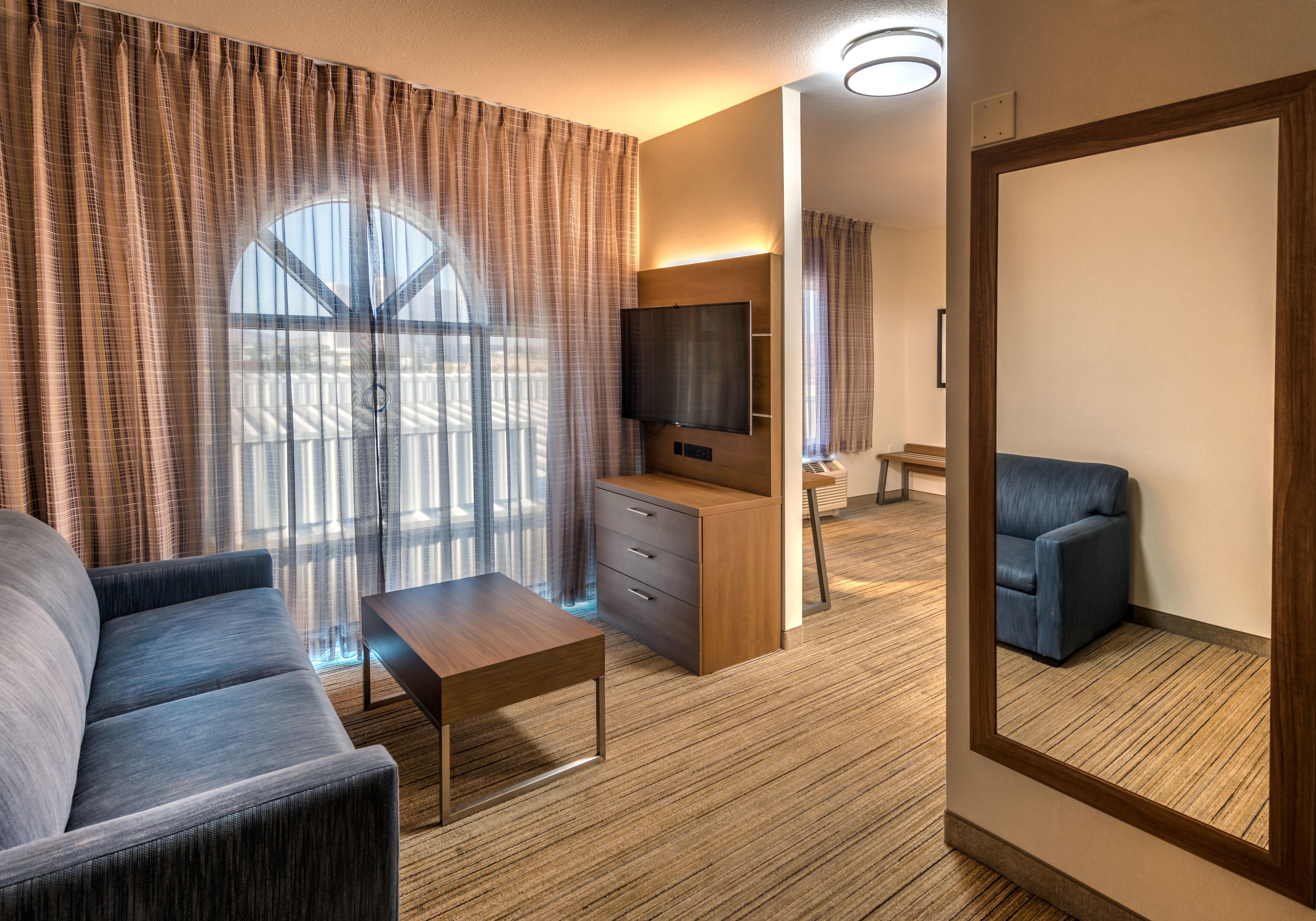 Holiday Inn Express Reno Airport By Ihg Bagian luar foto