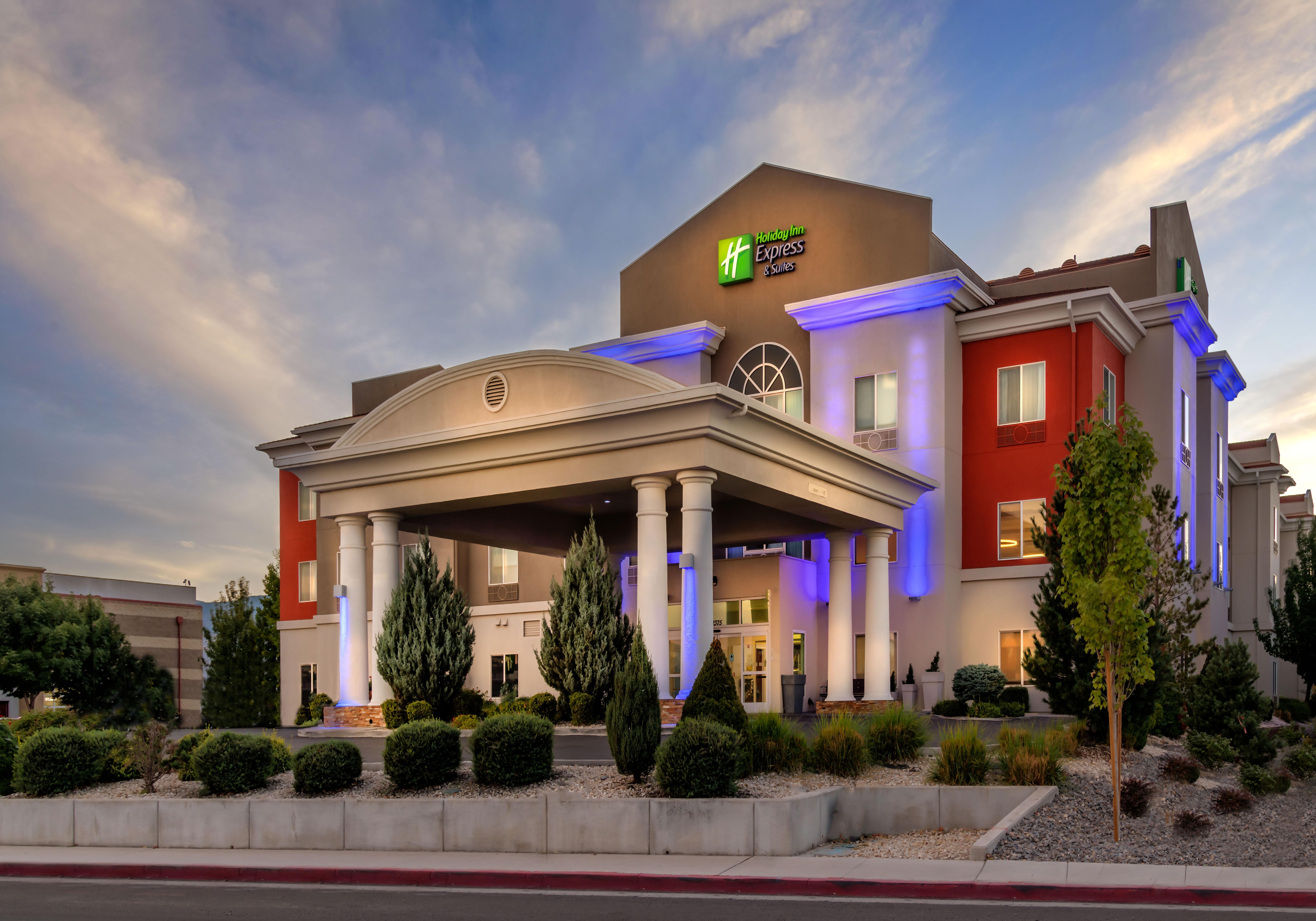 Holiday Inn Express Reno Airport By Ihg Bagian luar foto