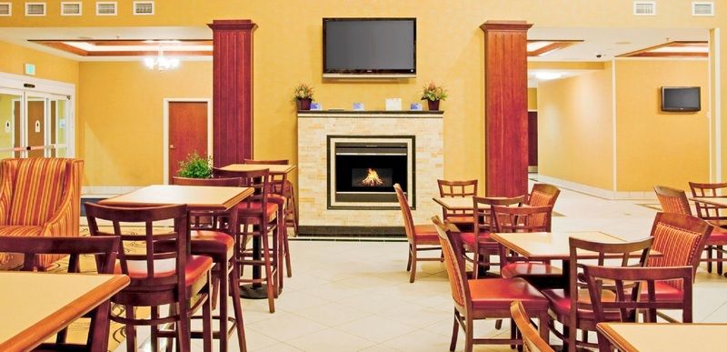 Holiday Inn Express Reno Airport By Ihg Bagian luar foto